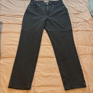 Madewell Women's High-Waisted Straight Leg Black Jeans — curvy
